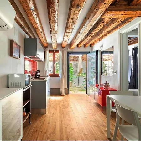 Ca 3 Leoni - Romantic House In The Heart Of Venice