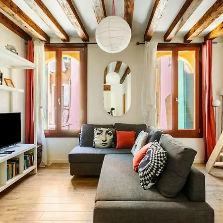 Ca 3 Leoni - Romantic House In The Heart Of