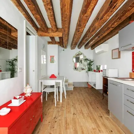 Ca 3 Leoni - Romantic House In The Heart Of *