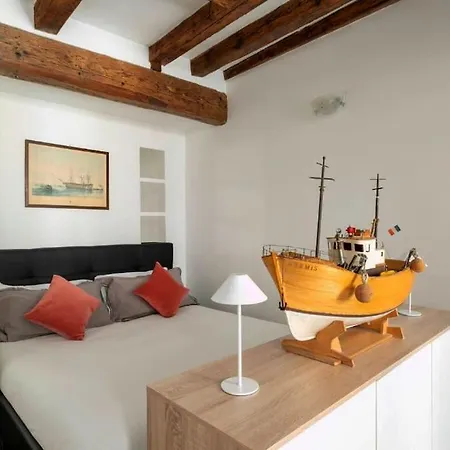 Ca 3 Leoni - Romantic House In The Heart Of Hébergement de vacances Venise
